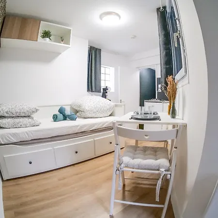 Apartament Charmante Studette - La Doutre - 2 Personnes