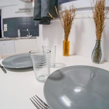 Charmante Studette - La Doutre - 2 Personnes Apartament