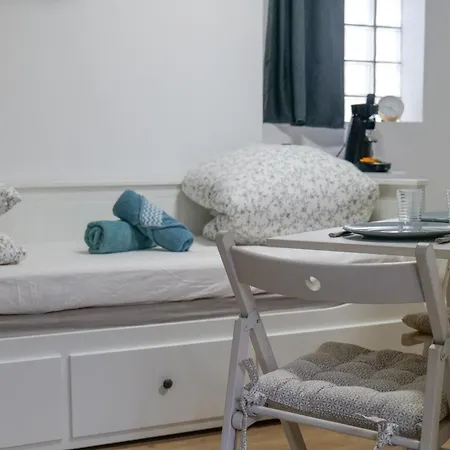 Charmante Studette - 2 Personnes - La Doutre Apartment